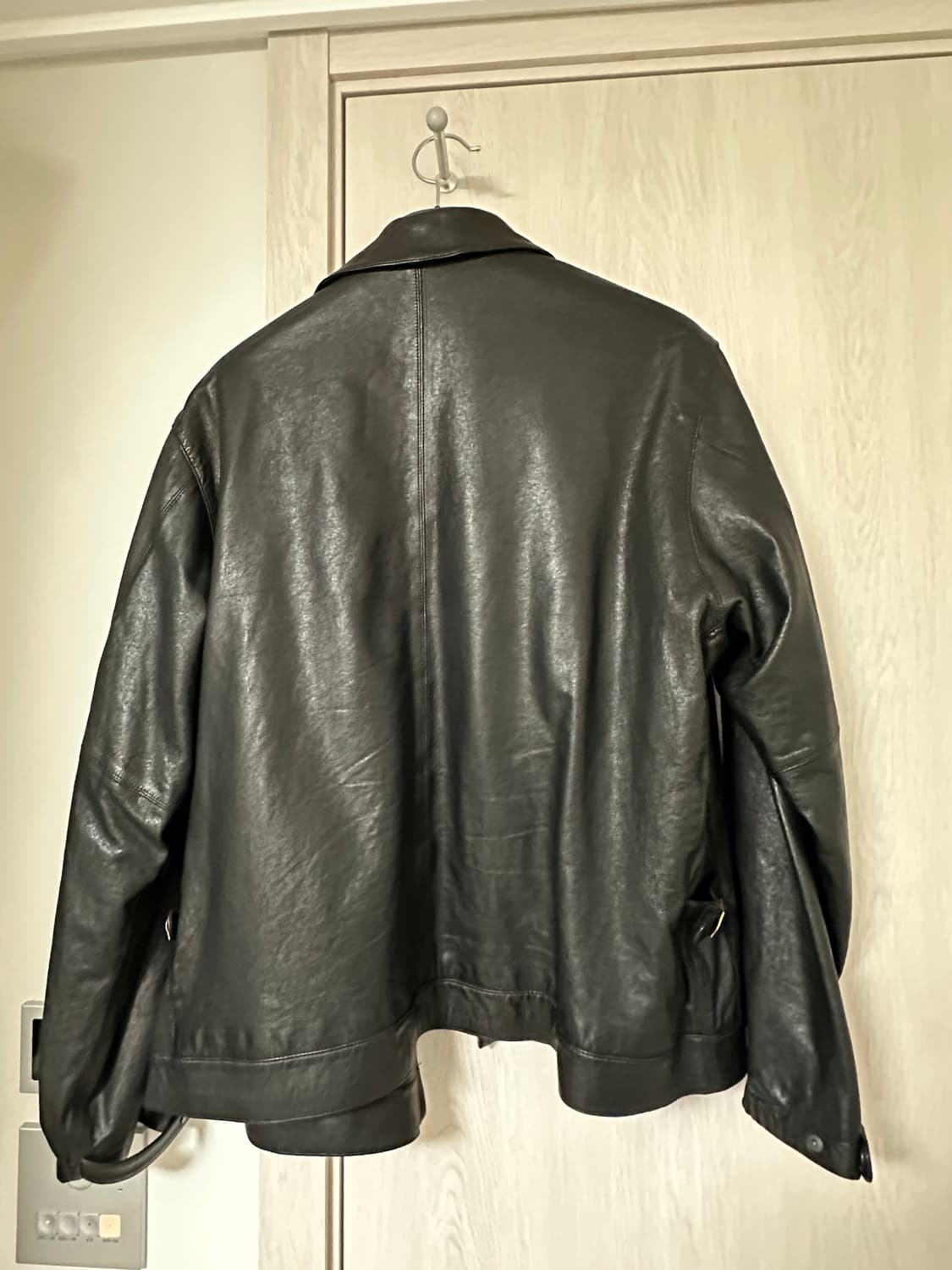 느린양반X블랙아웃 스포츠자켓 상품이미지2