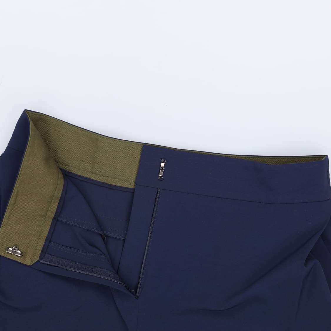 67-96 구호 여성 롤업 슬랙스 0415H1 상품이미지3