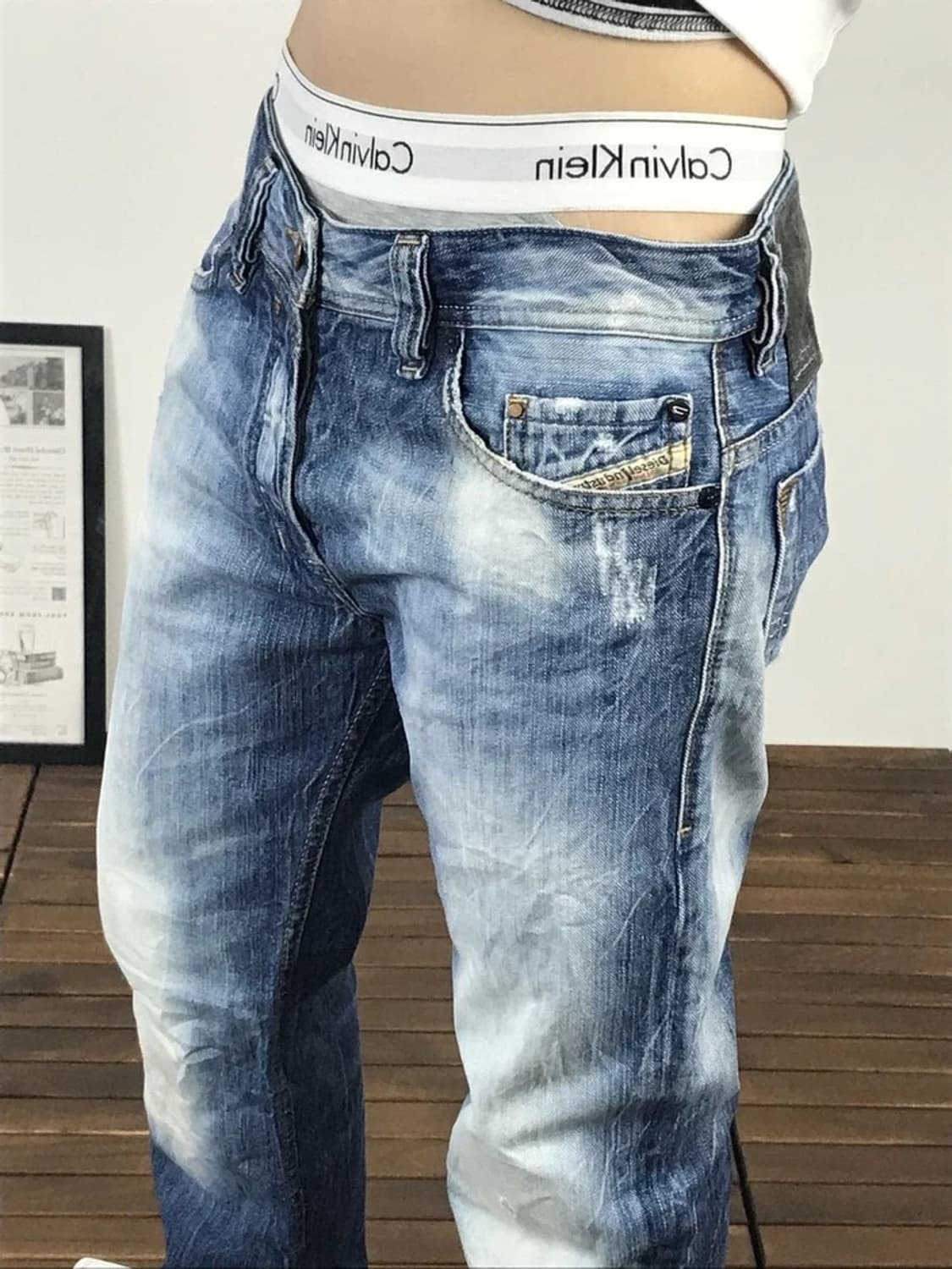 Diesel Italy Bleach Wash Denim Pants 상품이미지4