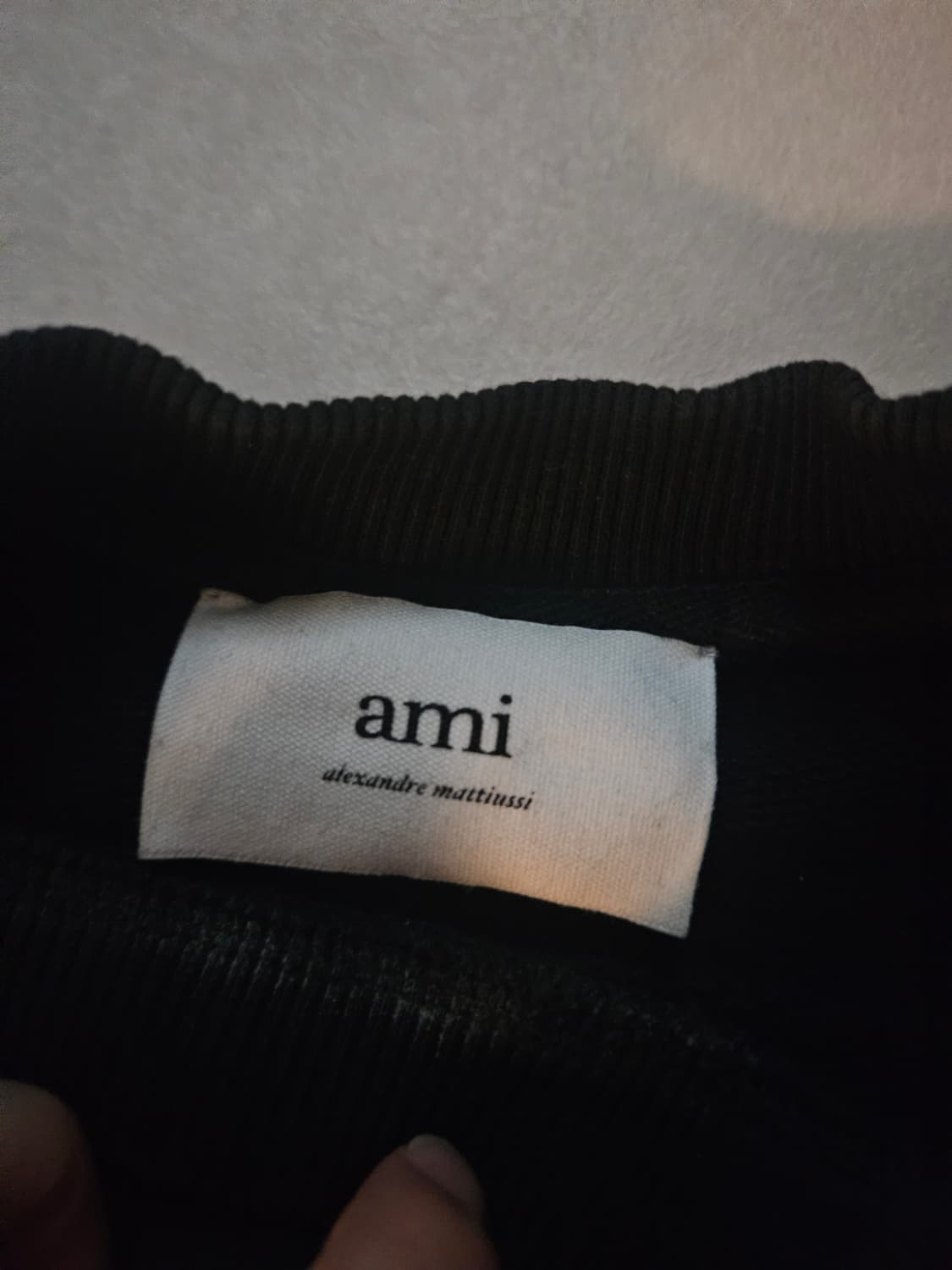 아미 스몰 하트 맨투맨 상품이미지2