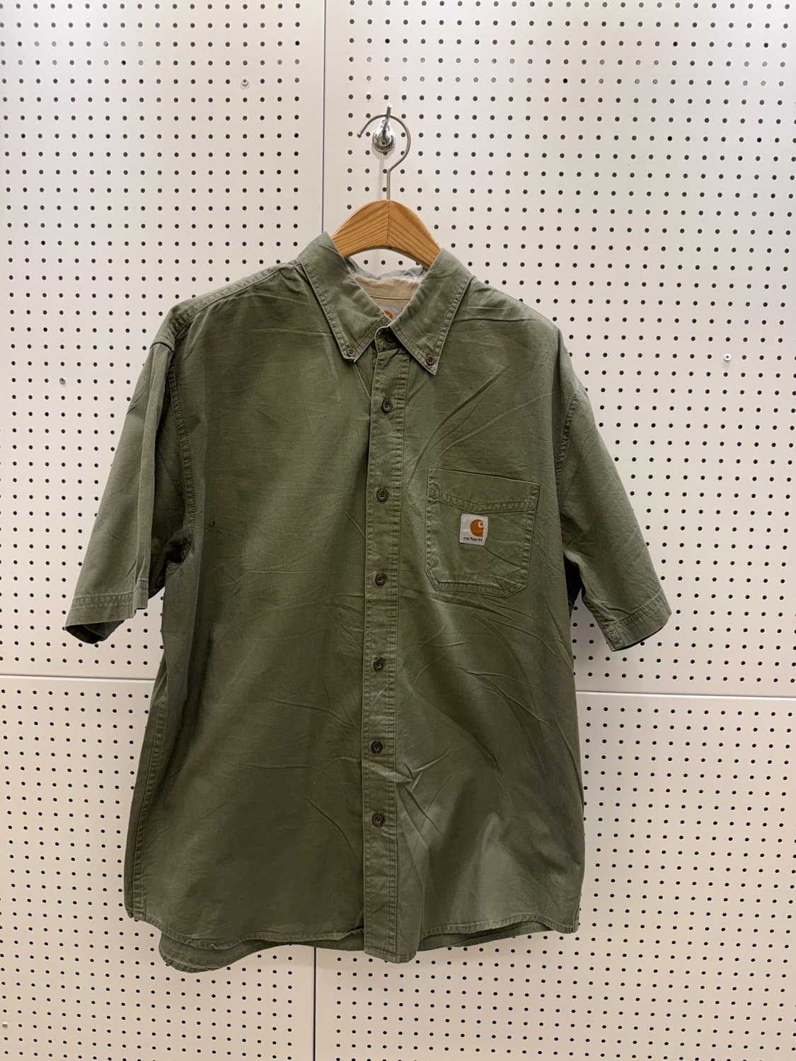 칼하트 원포켓 버튼다운 반팔 셔츠 카키 U1407 상품이미지2