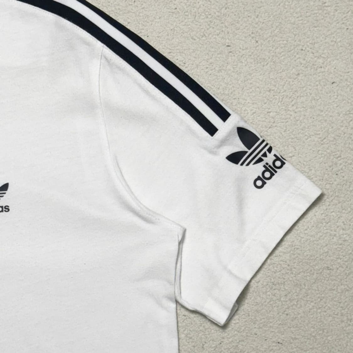 ADIDAS 유로파 스트라이프 티셔츠 화이트 M 상품이미지3