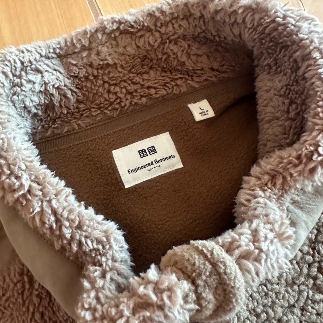 유니클로 x 엔지니어드 가먼츠 플리스 자켓 후리스 탄 베이지 상품이미지2
