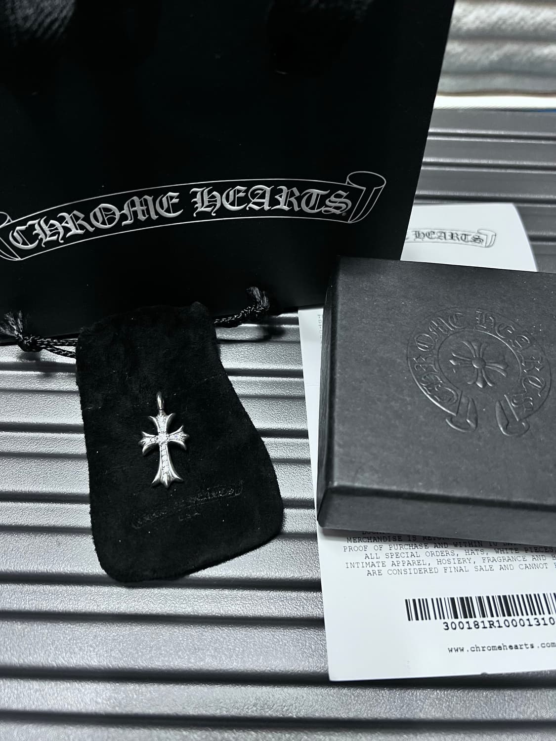 [새상품] 크롬하츠 타이니 크로스 풀파베 (타이니팻/타이니펫) 상품이미지1