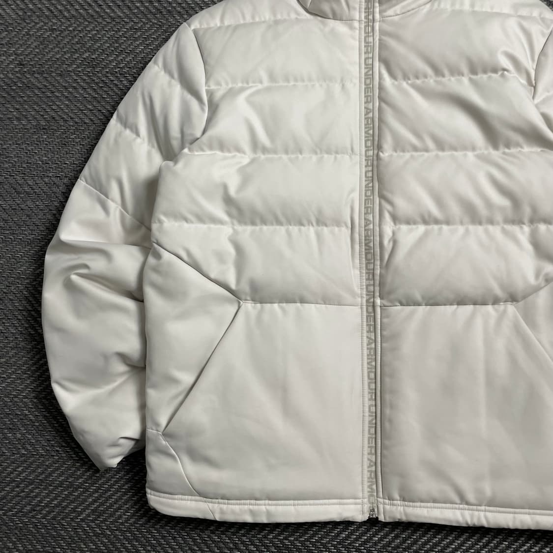 언더아머 덕 다운 패딩 점퍼 아이보리 y 4003 상품이미지4