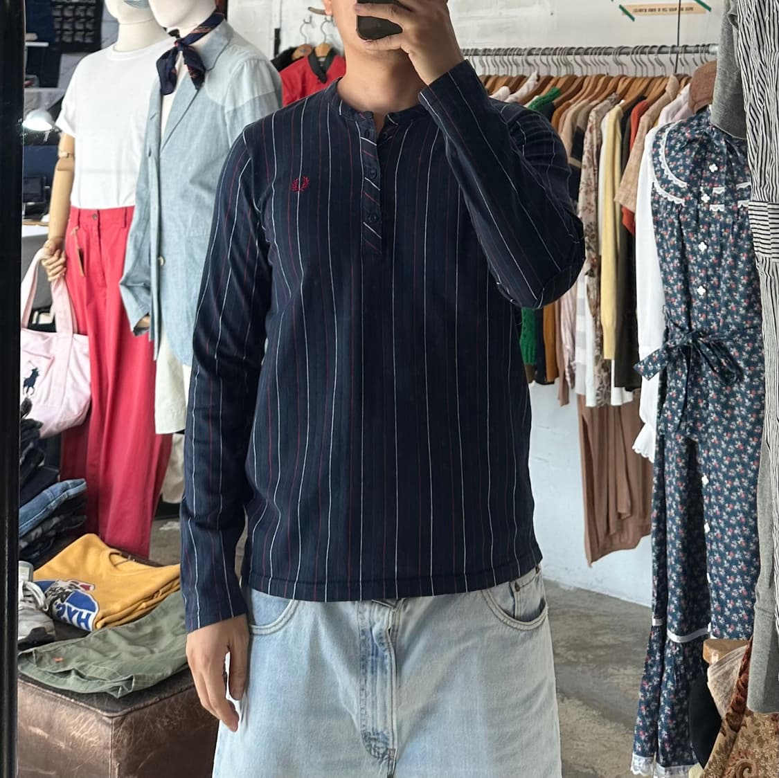(착용컷) FRED PERRY 헨리넥 티셔츠 (남성용 98) 상품이미지3