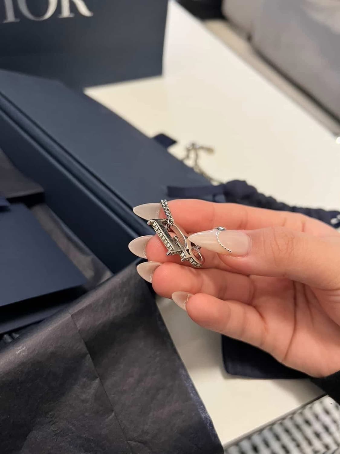 디올 오블리크 목걸이 상품이미지2