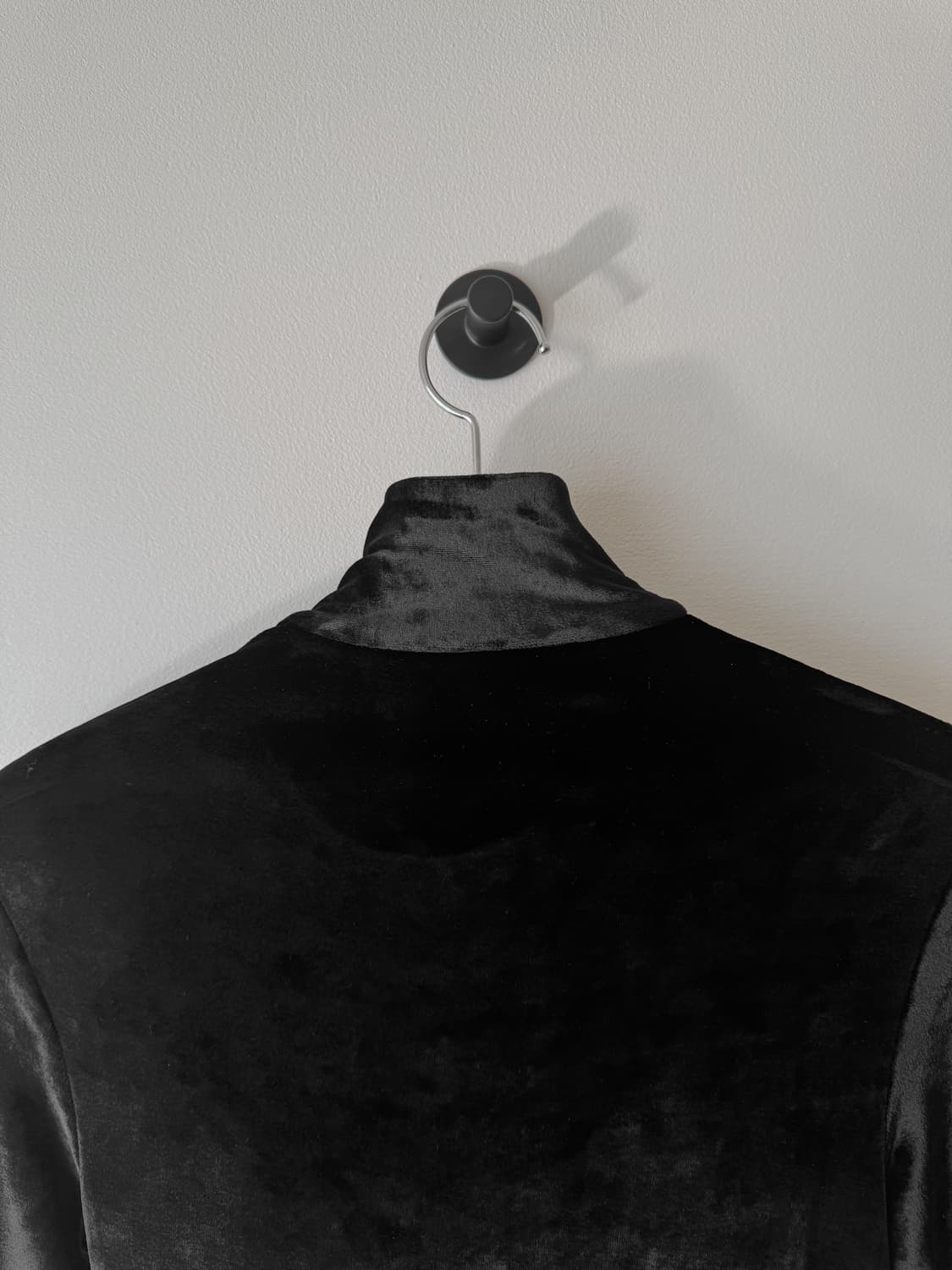 질샌더 블랙 벨벳 탑 상품이미지3