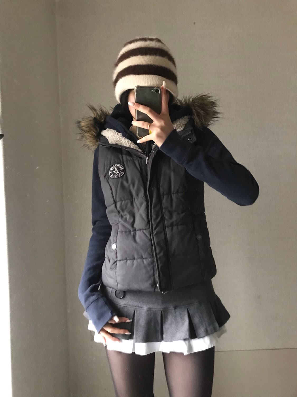 아베크롬비 그레이 울프죠 패딩조끼 상품이미지3