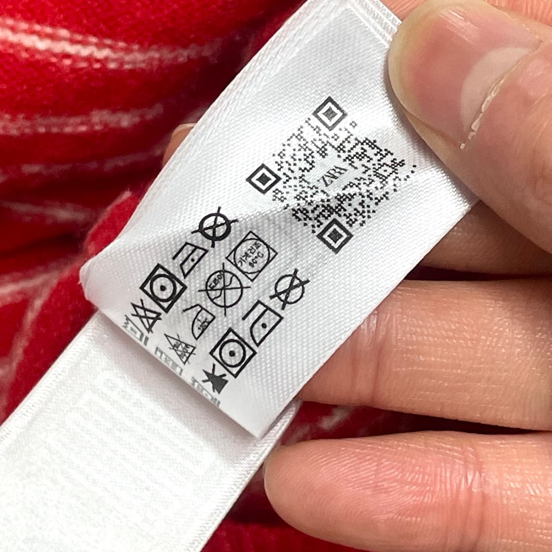 자라 레드 스트라이프 니트 여성M  상품이미지5