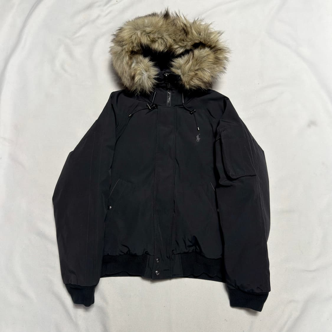 M 폴로랄프로렌 24fw 블랙 구스다운 숏 패딩 상품이미지2