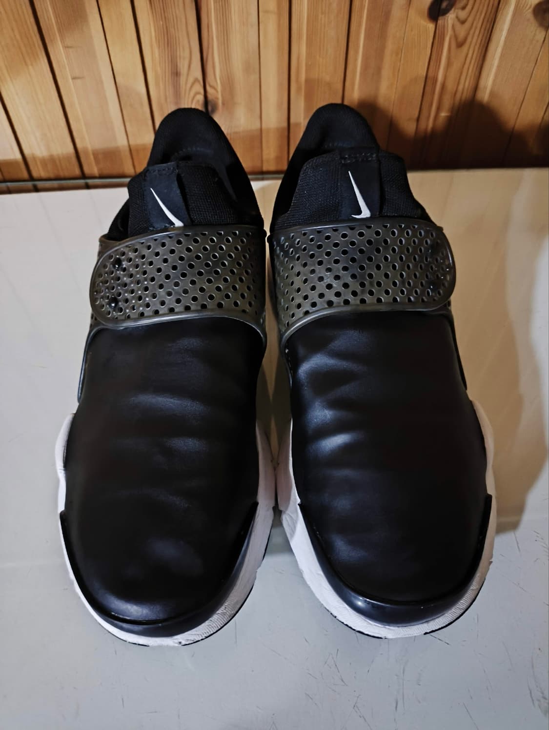 260mm 나이키 삭다트 SE 레더 운동화 상품이미지4