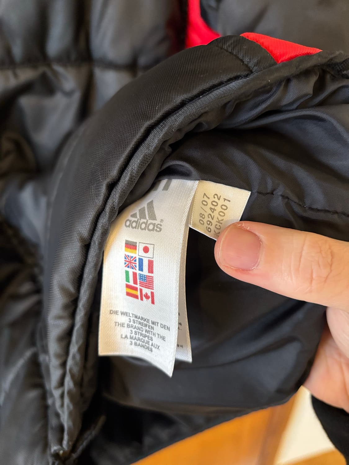 아디다스 AC밀란 패딩 블랙/레드 상품이미지4