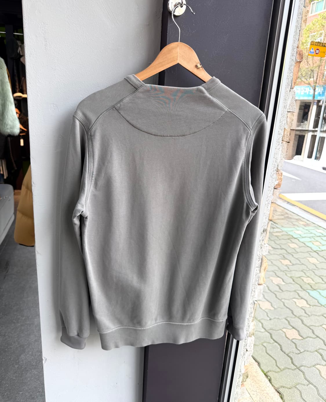 S/ 스톤아일랜드 자수로고 맨투맨 상품이미지6