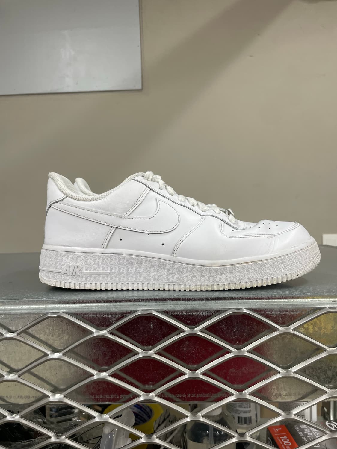 나이키 에어포스1 로우 화이트 270 상품이미지4