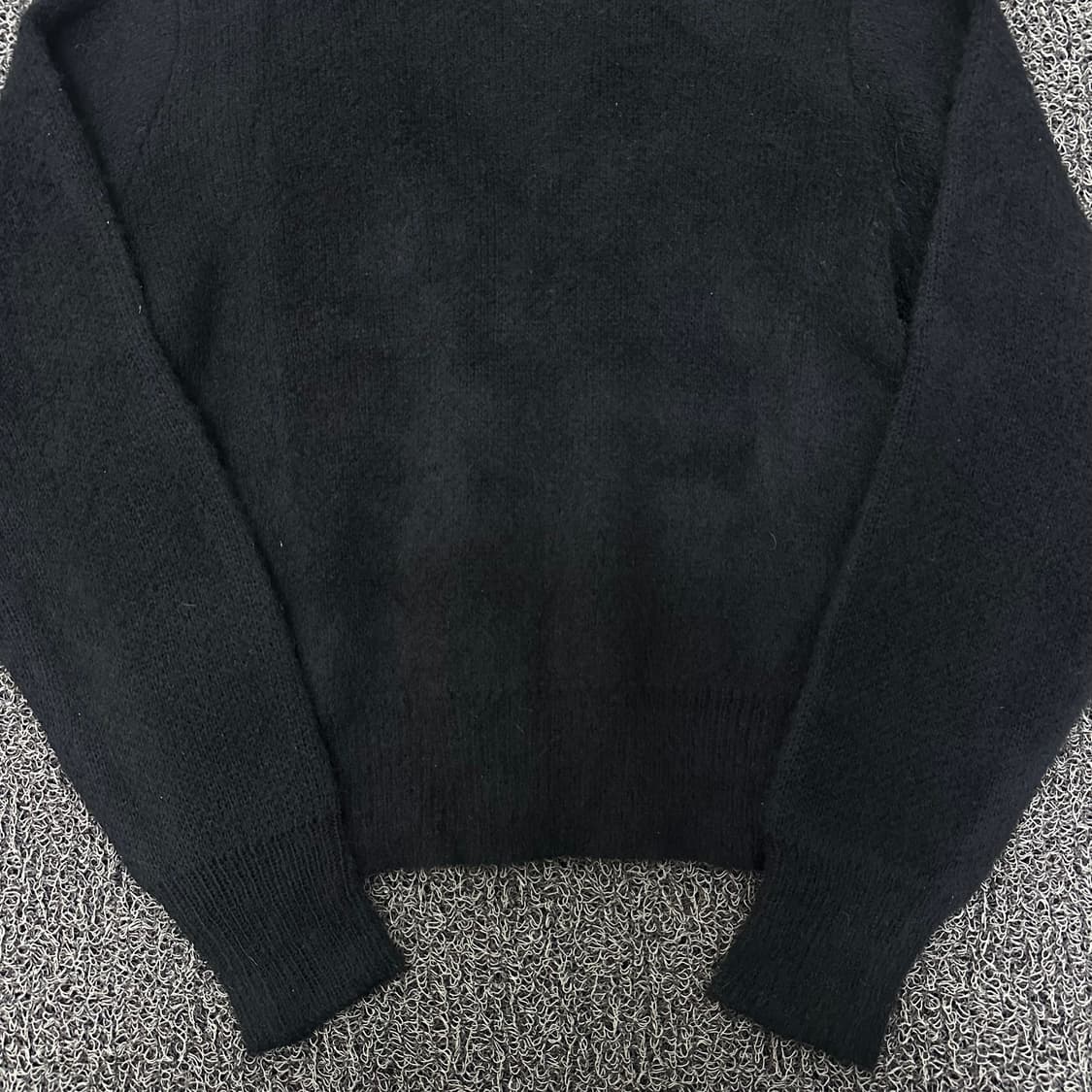 [새상품] 곤니치와봉쥬르 여성 가디건 니트 블랙  상품이미지7