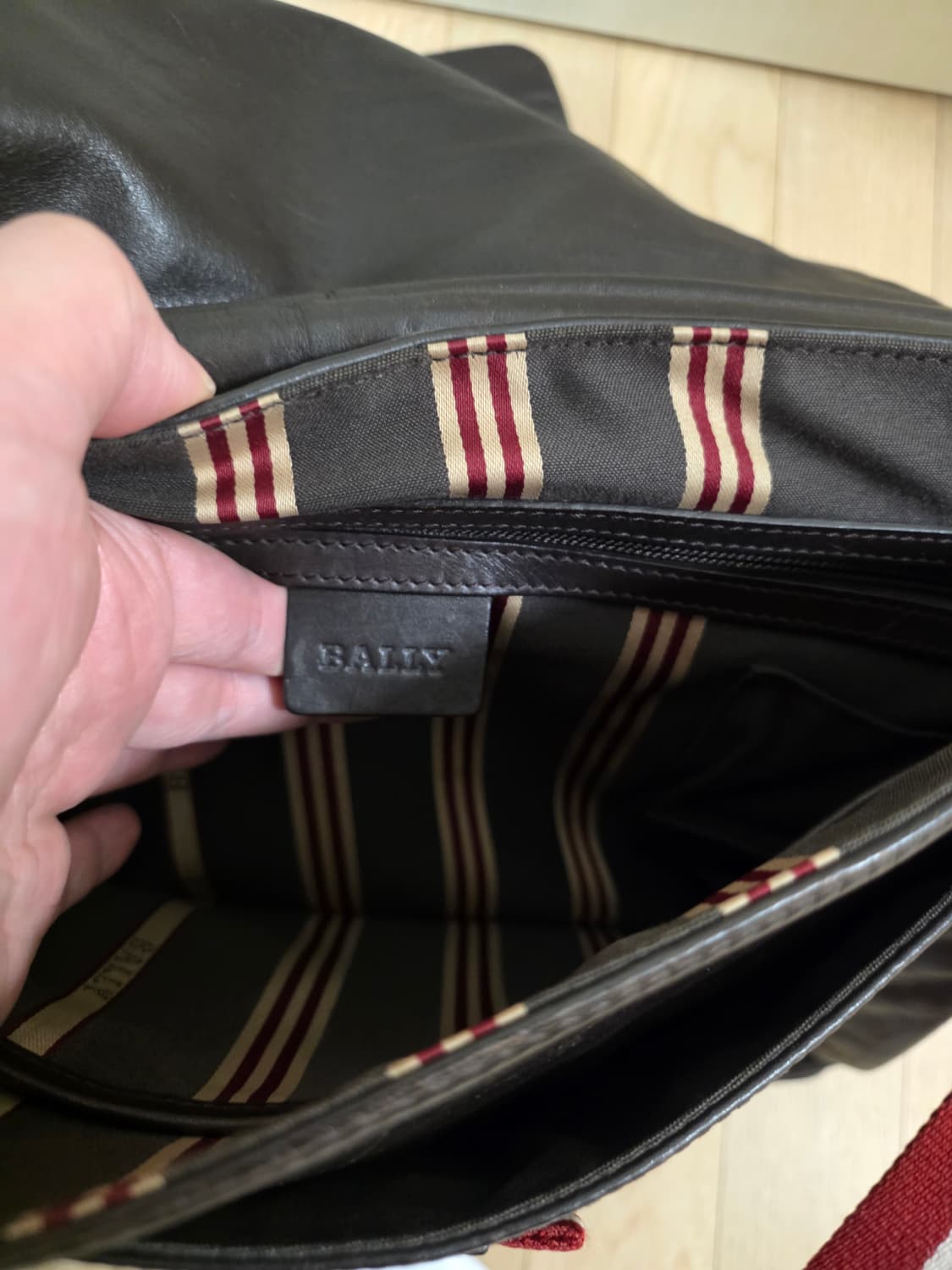 발리 크로스백(정형돈 가방) 상품이미지4