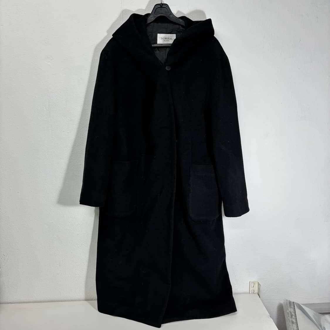 우먼FREE SOWOOL 소울 블랙 여우모피 후드 울코트 상품이미지1