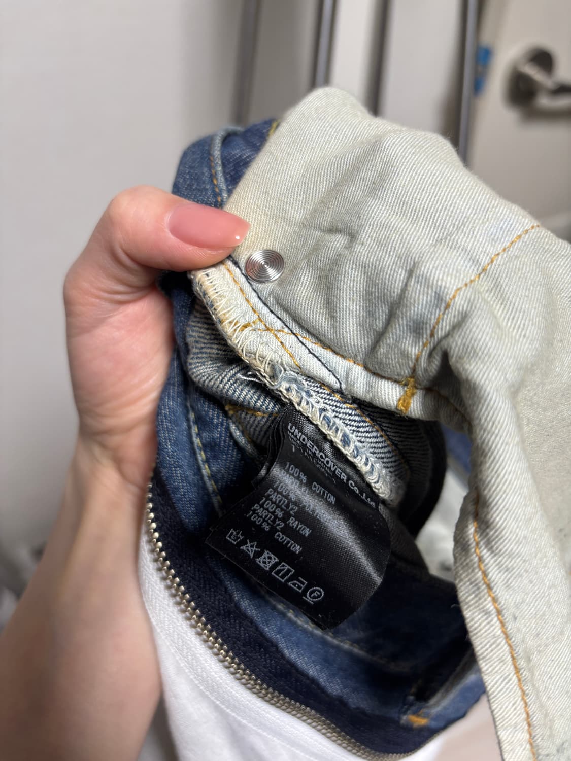 UNDERCOVER 티셔츠 디테일 데님 청바지 상품이미지7