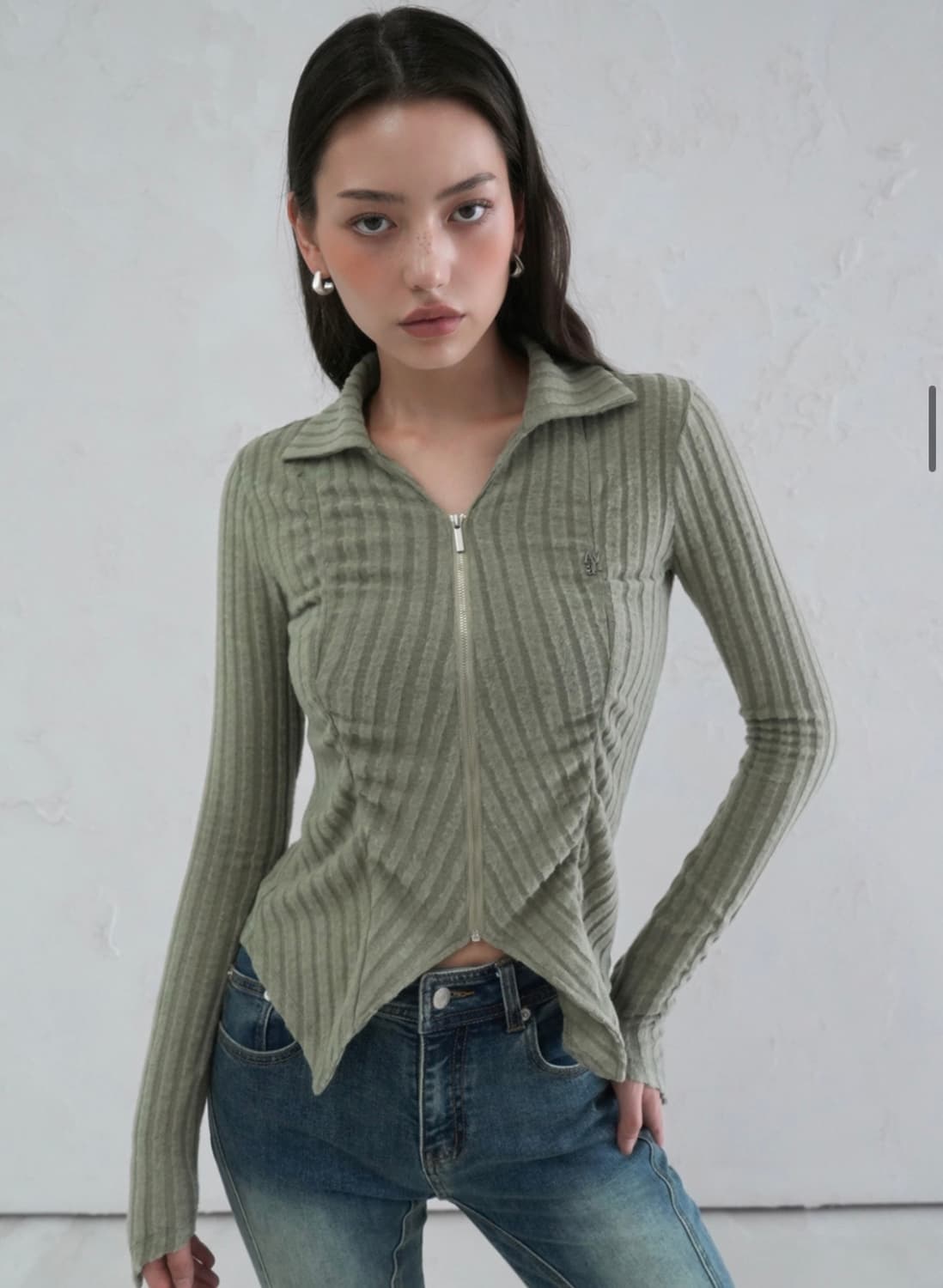 어반드레스 파예 셔링 집업 (Faye shirring Zip-up) 상품이미지1