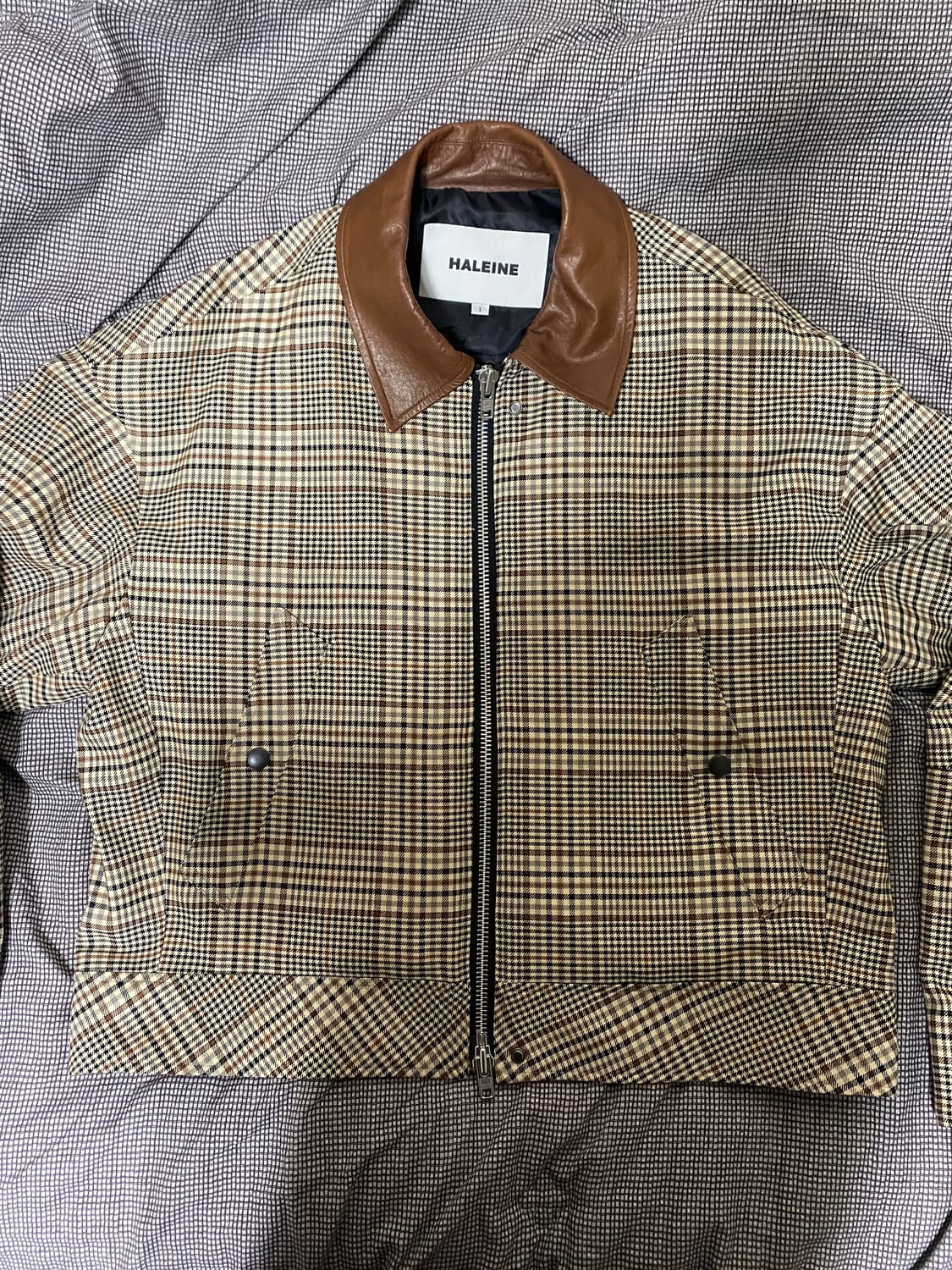 알렌느 스티치 워크 크롭 자켓 베이지 체크 블루종 상품이미지4