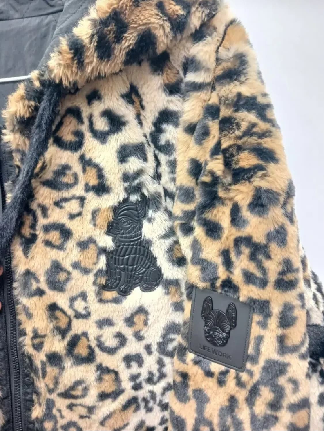 남성 라이프워크  레오파드후드 리버시블 롱패딩L 상품이미지6
