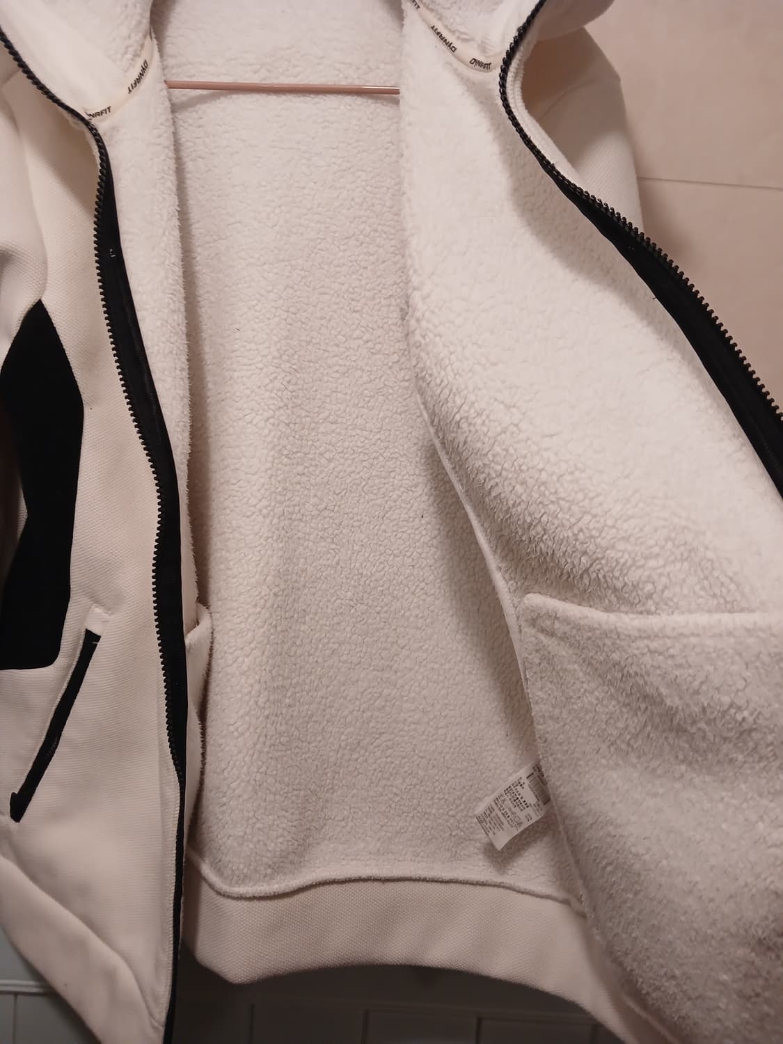 다이나핏 정품 여성 후드 집업 M (95) 사이즈 상품이미지4