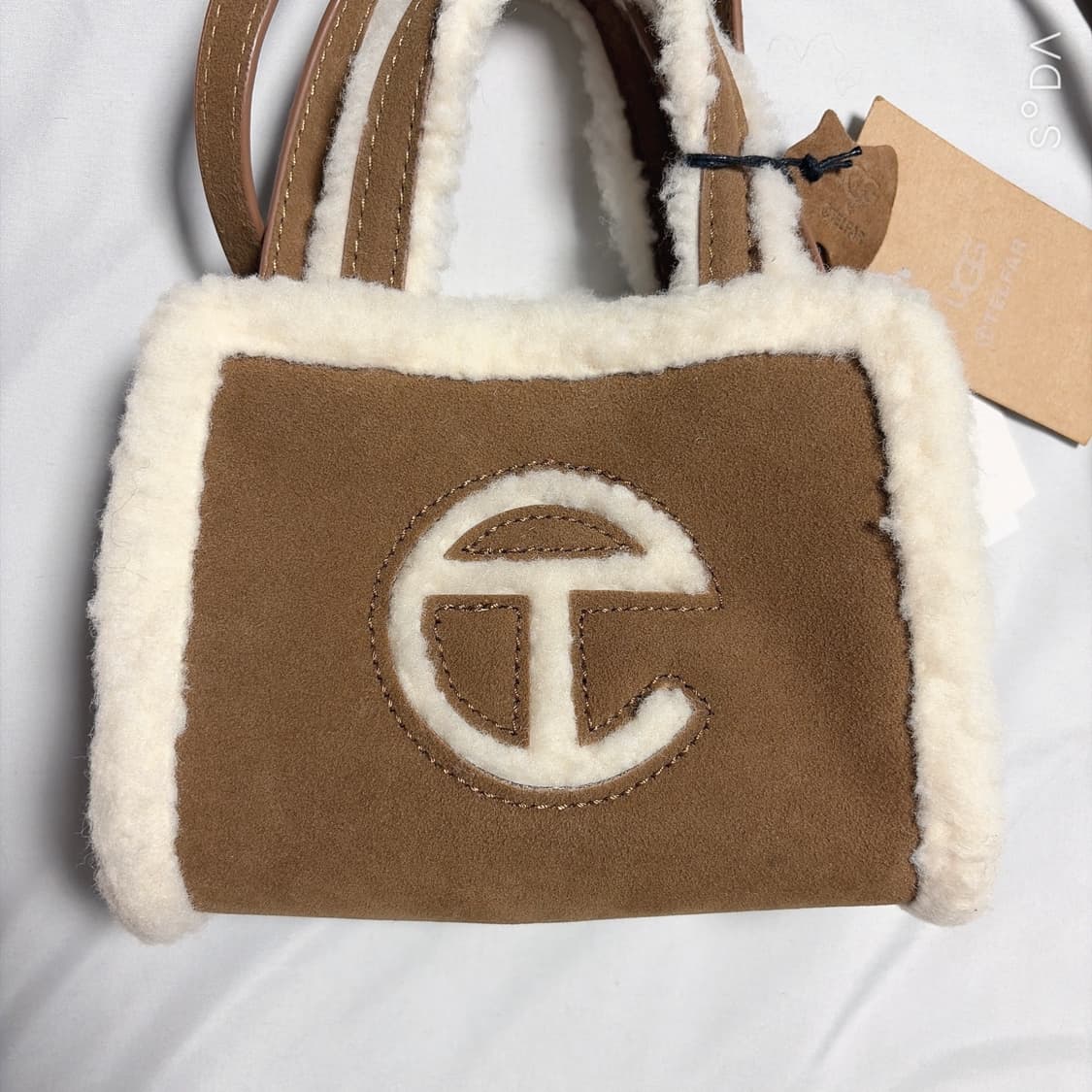 UGG x 텔파 크로스백 상품이미지2