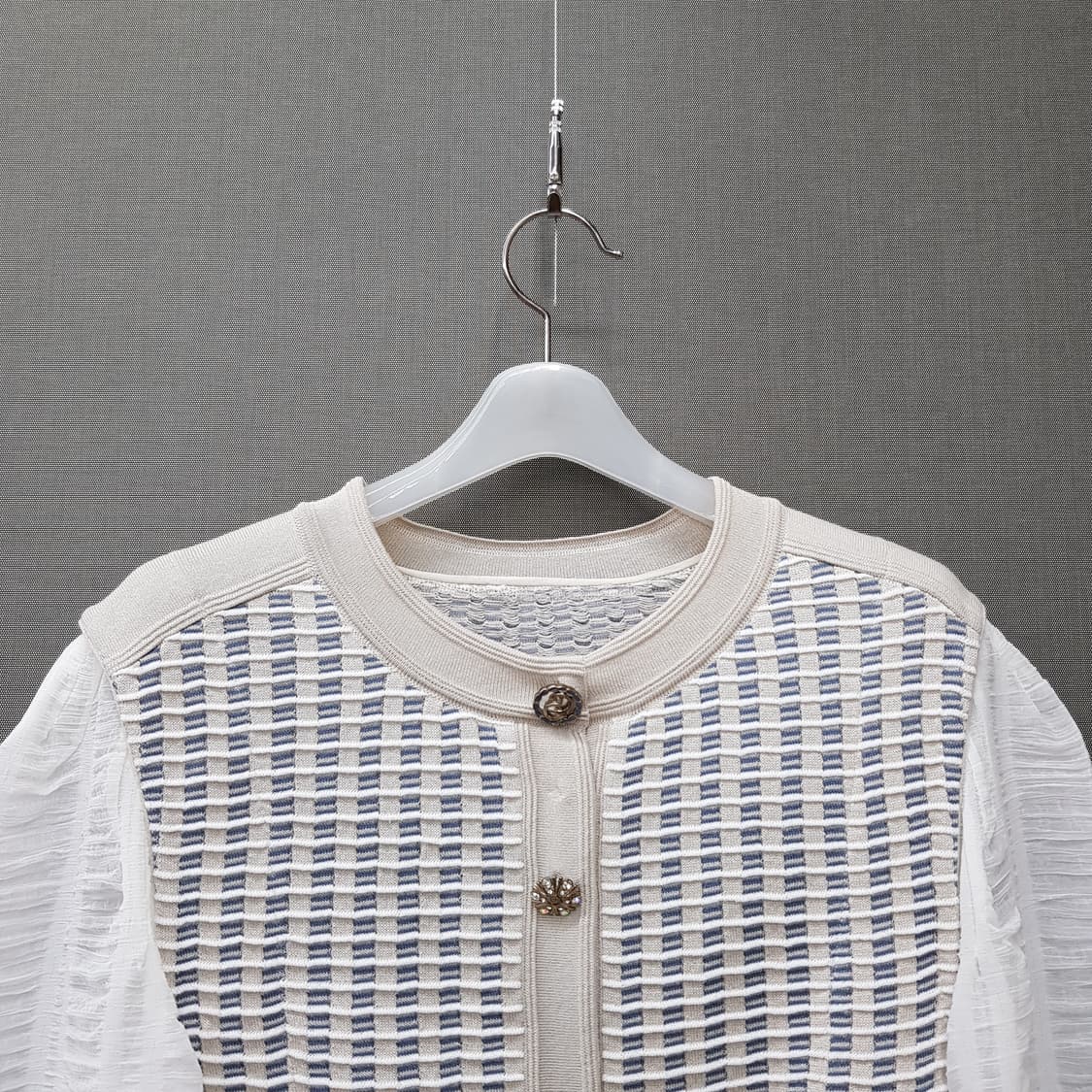 OBZEE 오브제 2021 시스루 슬리브 체크 니트 82-94-160 상품이미지2