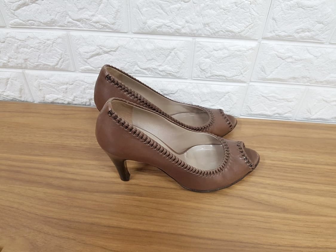 페라가모 토오픈 구두 245 (7반D) 상품이미지2