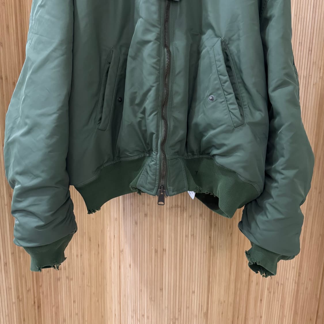 발렌시아가 봄버 자켓 카키 [S] 상품이미지5