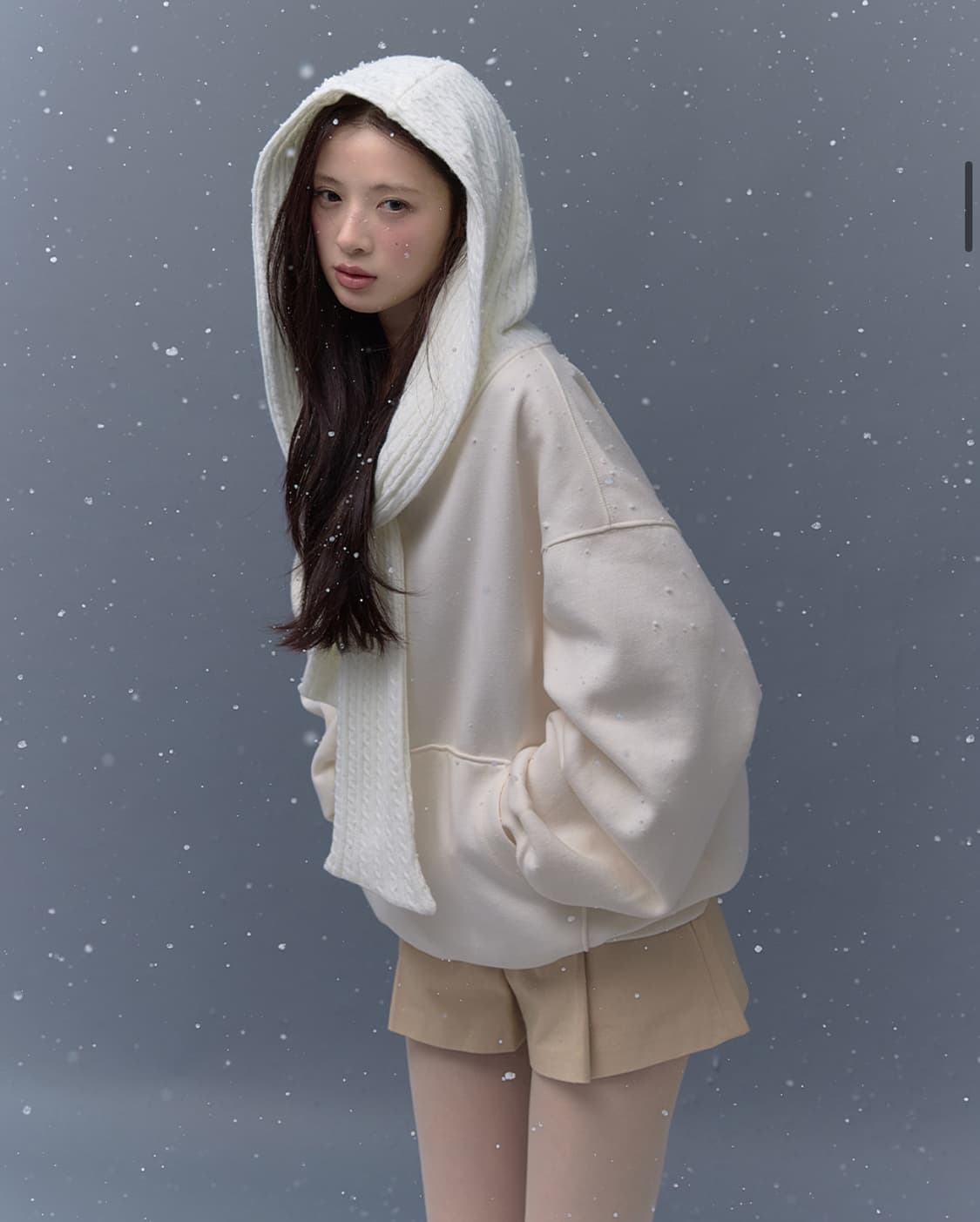 (12/16 예약배송)더티스Thetis 리본 오프숄더 후드 크림 상품이미지3