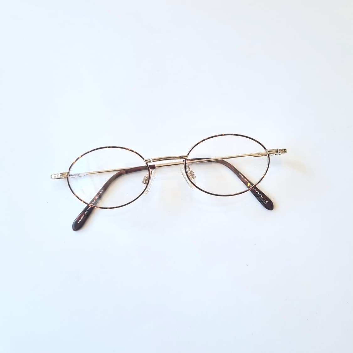 [ 데드스탁 ] 호피&골드 오벌형 빈티지 안경테 1682 상품이미지1