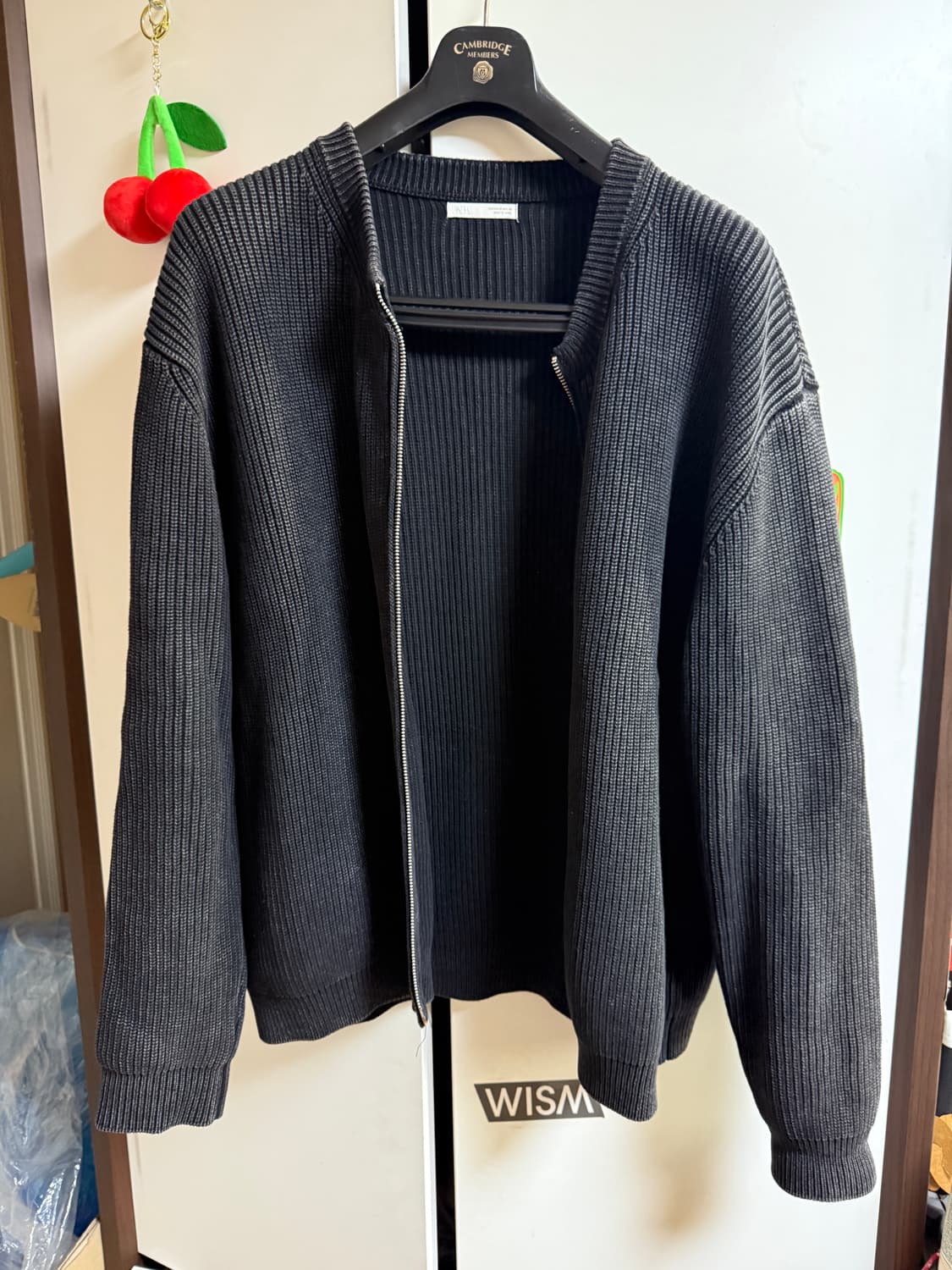 자라 투웨이 지퍼 집업 니트 워시드블랙 85000원 상품이미지5