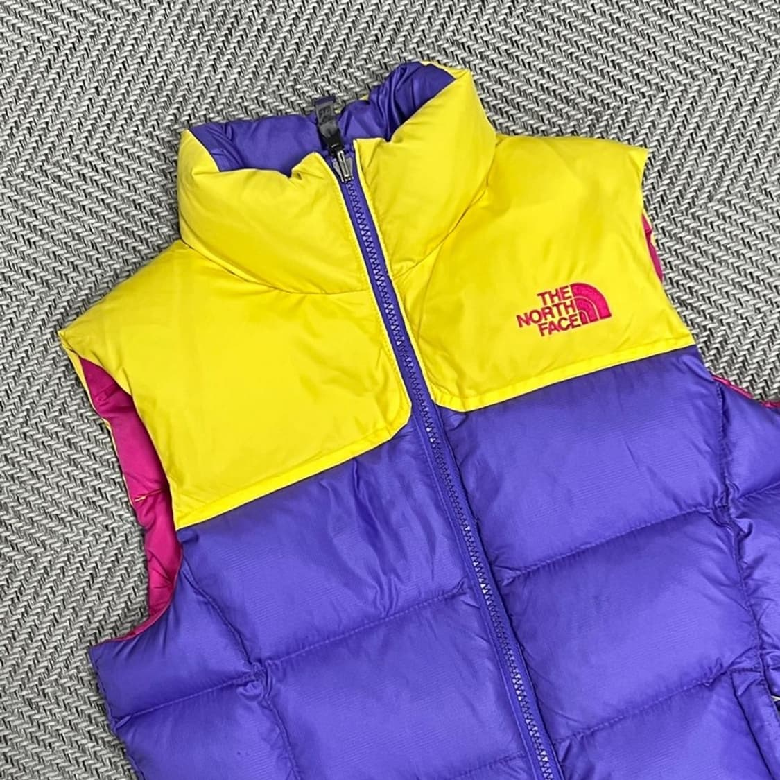 노스페이스 배색 패딩 베스트 v0816 상품이미지3