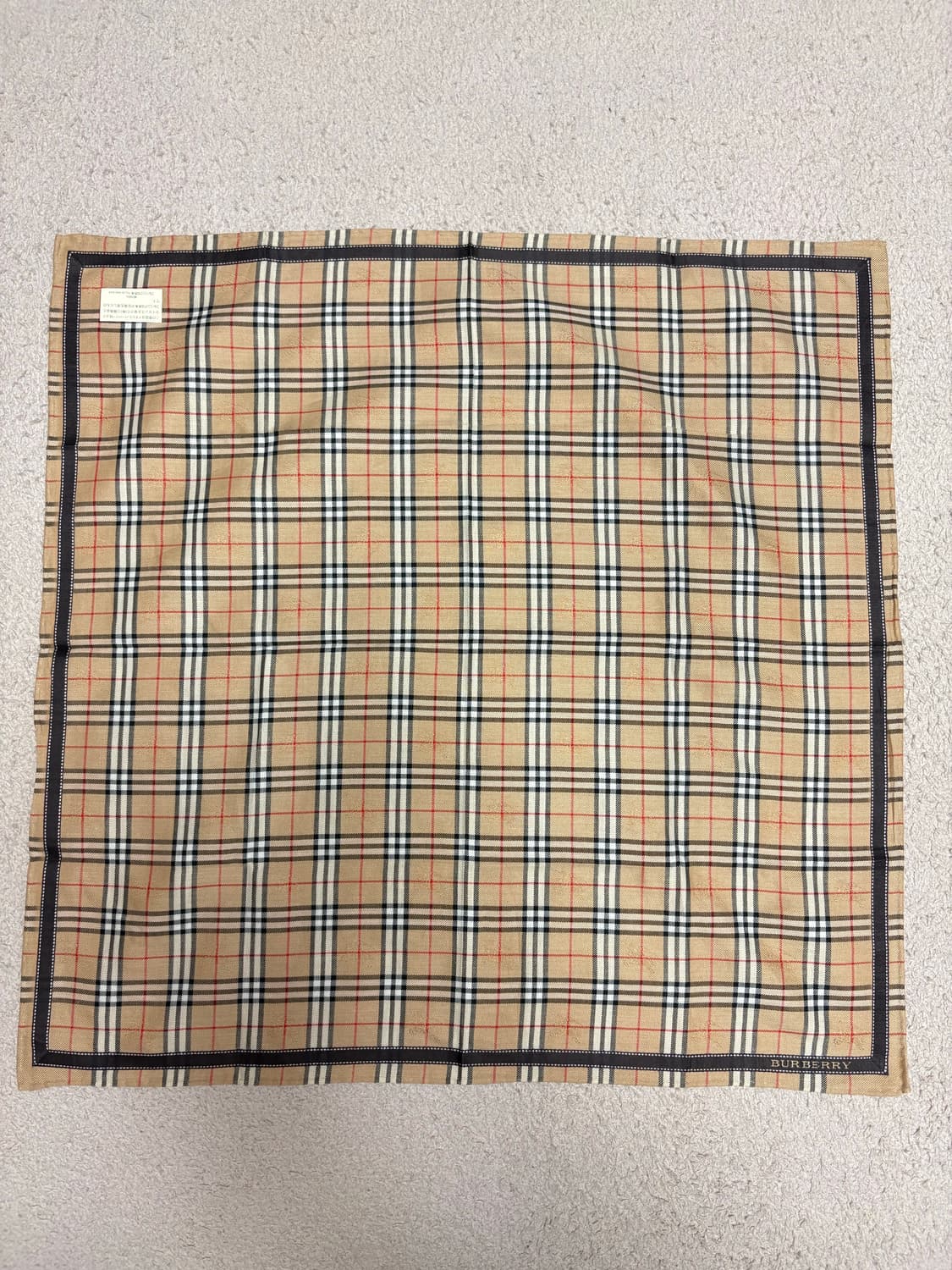 버버리 노바체크 빈티지 손수건 상품이미지1