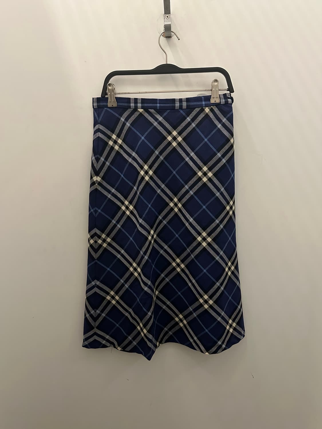 BURBERRY 버버리 네이비블루 체크미디스커트 상품이미지4