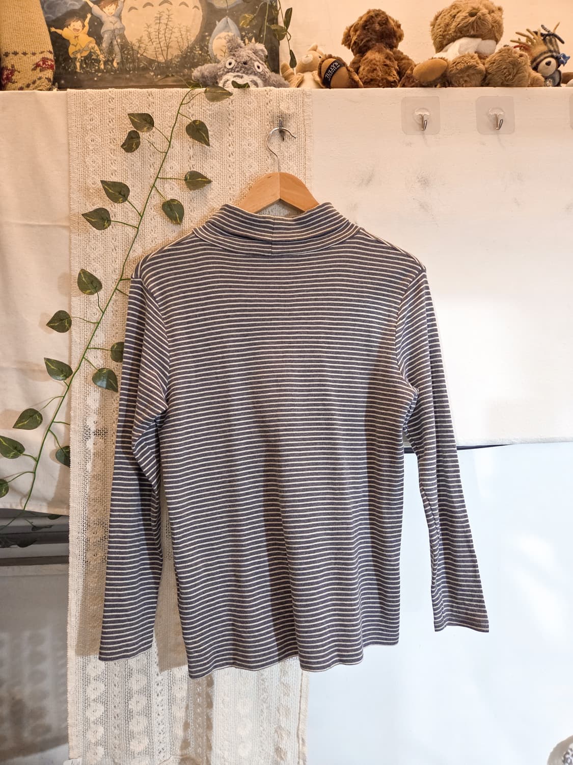 그레이 스트라이프 목폴라 슬리브 상품이미지4