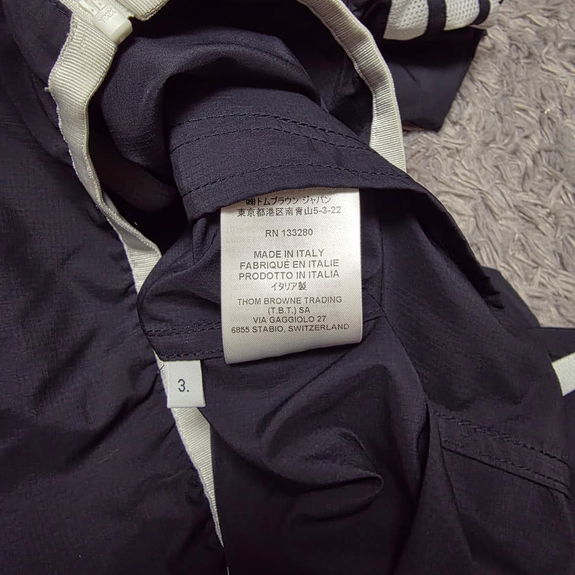 {클로젯}[상의3,하의2][풀구성+감정서+구매내역]톰브라운 립스탑 셋업 상품이미지5