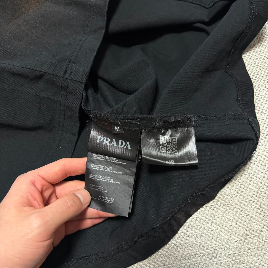 프라다 반팔티 상품이미지3