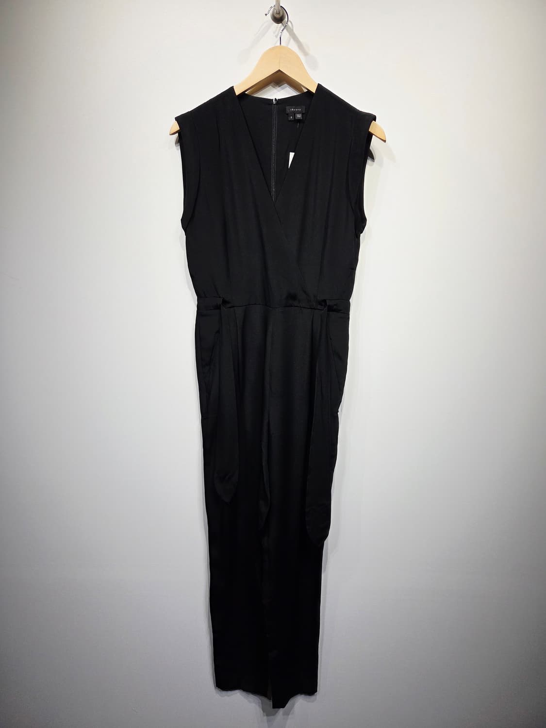 띠어리. 여자 블랙 랩 스타일 점프수트_호칭2 상품이미지1