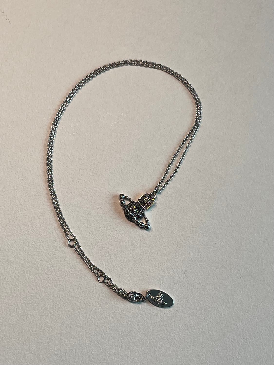 비비안 웨스트우드 미니 바스 릴리프 목걸이 실버 상품이미지3