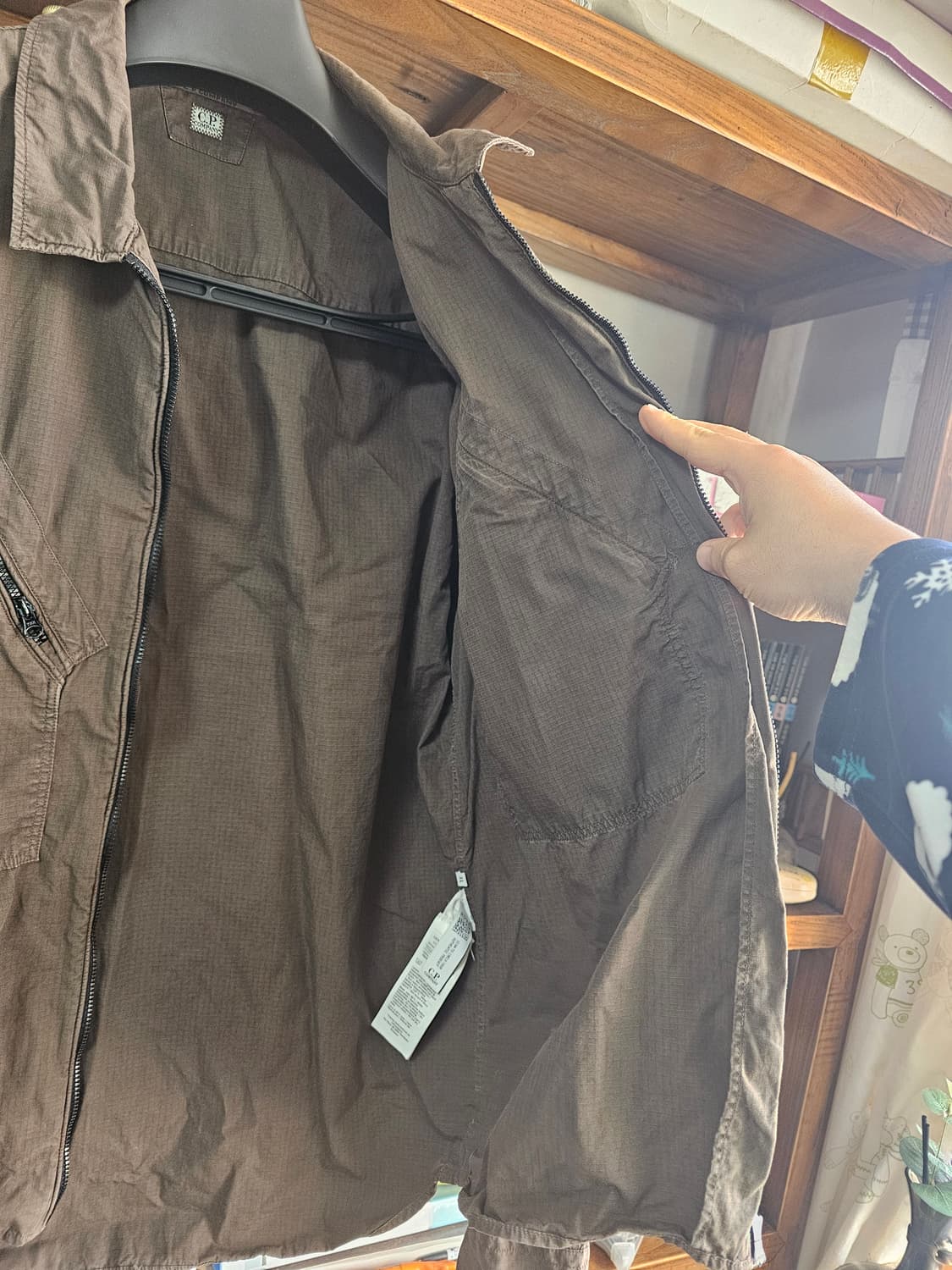 씨피 CP컴퍼니 자켓 XL 브라운 정품 팝니다 상품이미지5