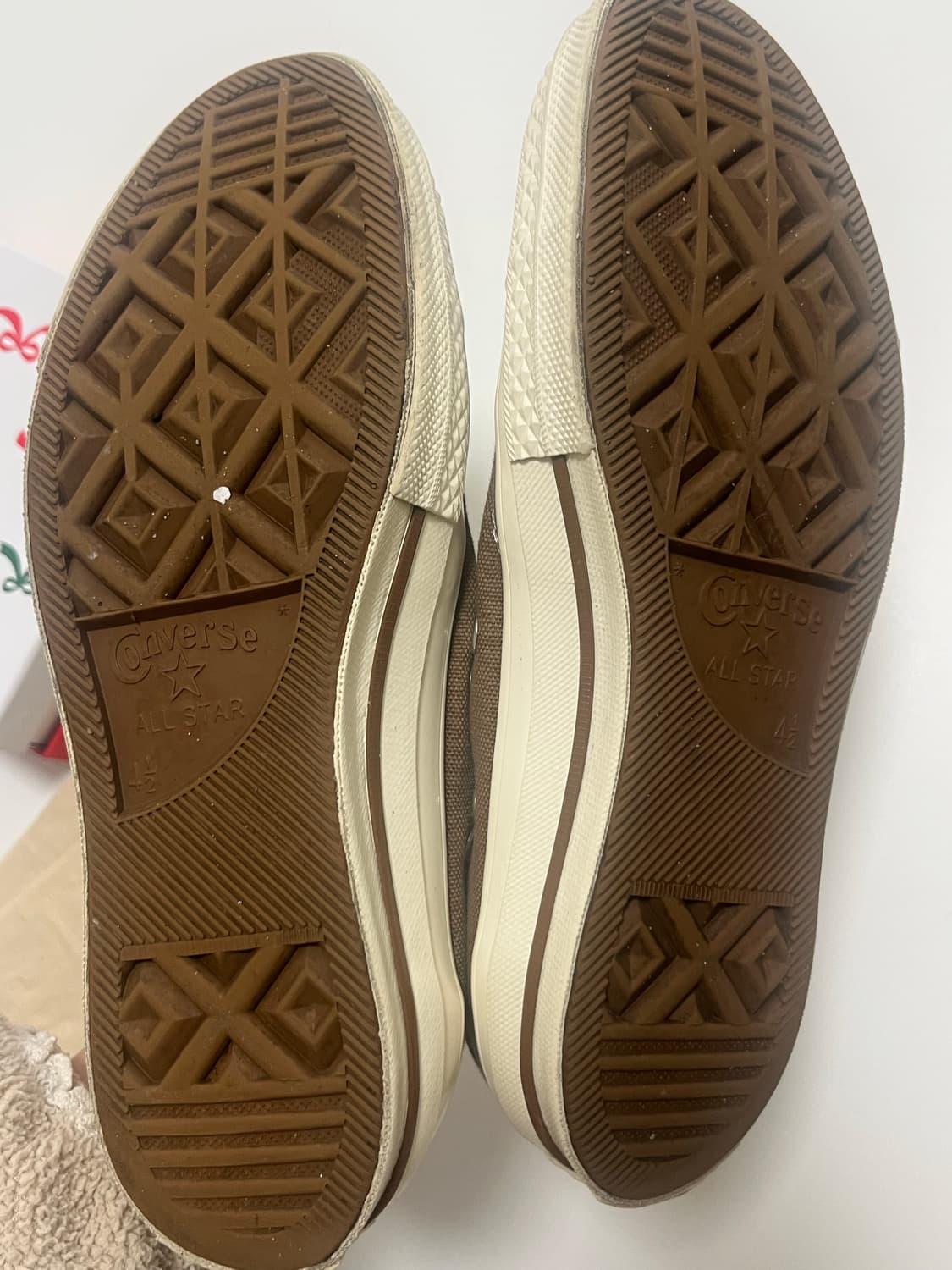 컨버스 척테일러X칼하트 브라운 235 상품이미지2