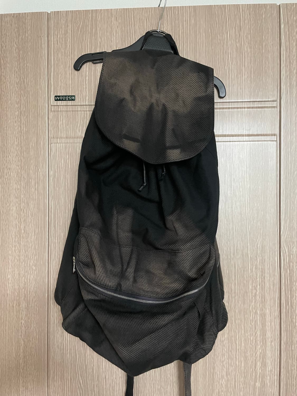 지용킴 24AW 선블리치 백팩 상품이미지1
