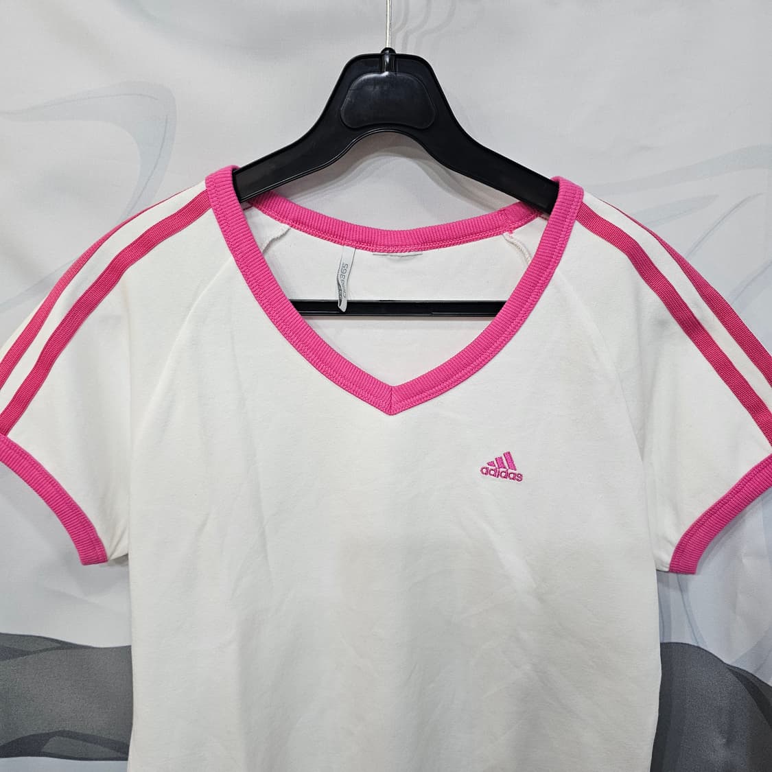 adidas 아디다스 핑크 딸기우유 브이넠 상품이미지5