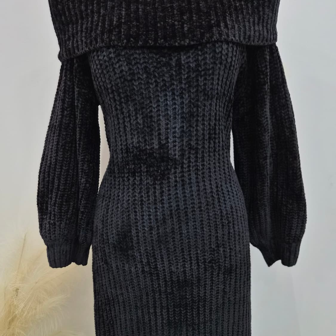 AZUL by MOUSSY 벨벳 오프숄더 니트 원피스 상품이미지4