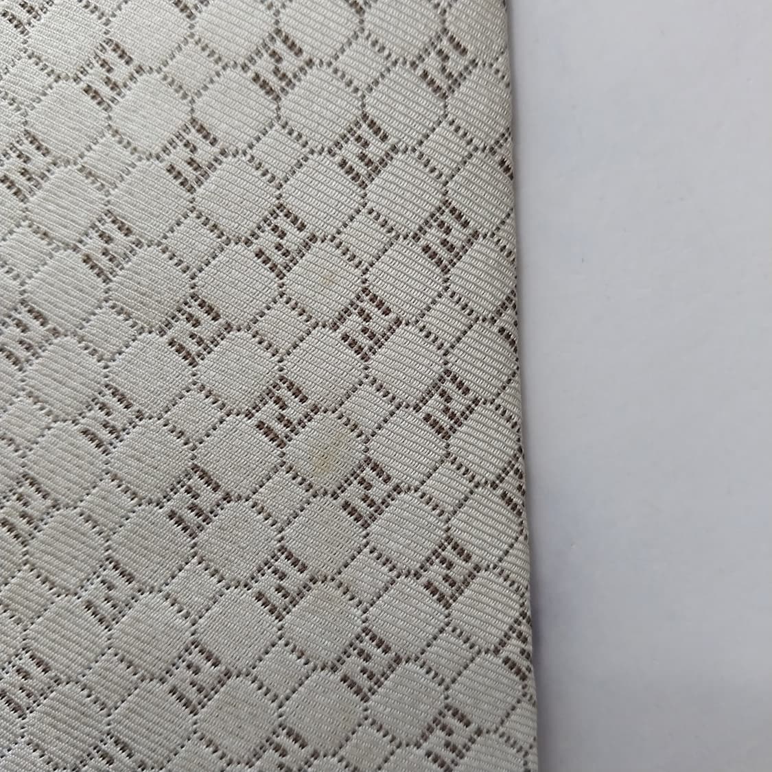 펜디 실크 아이보리 주카 패턴 넥타이 9.1cm A등급 K2347 상품이미지8