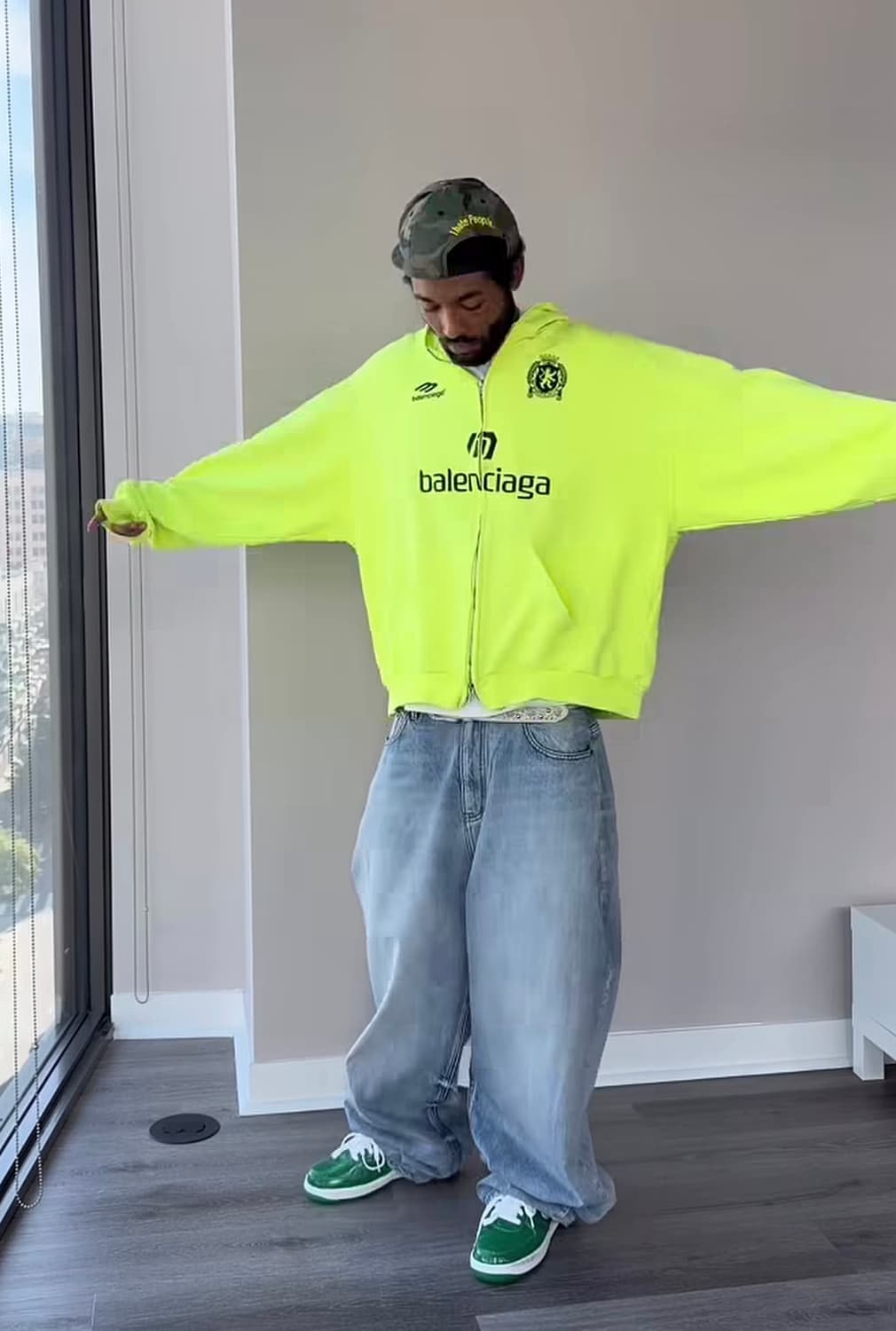 발렌시아가 paris soccer 파리 사커 후드집업 M 상품이미지1