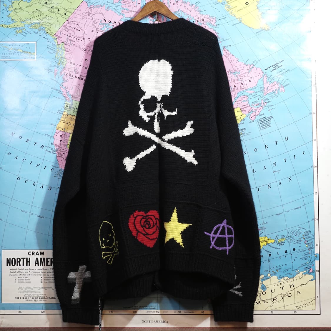 마스터마인드 캐시미어 자수 가디건 상품이미지1